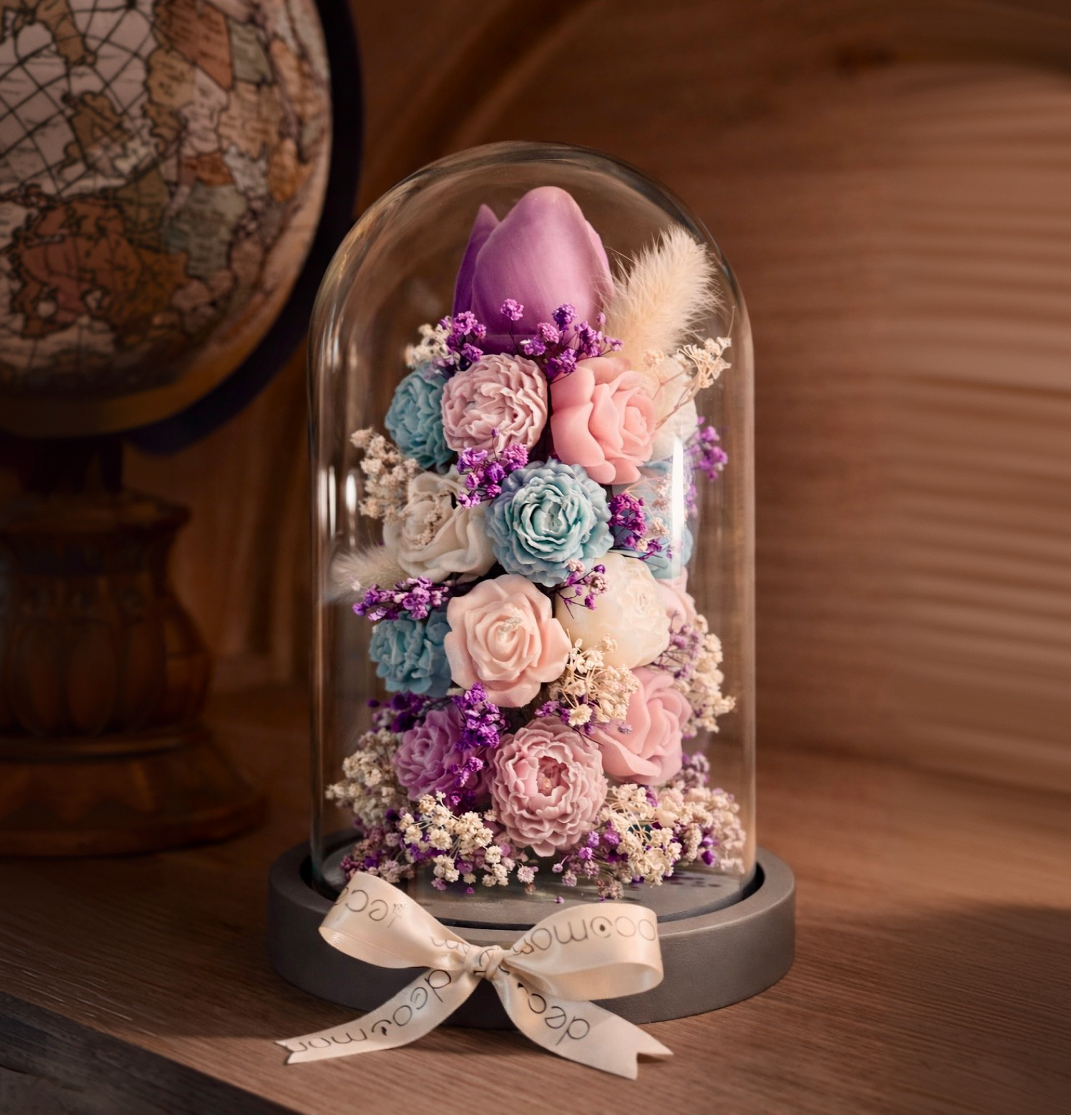 A image that shows a mountain range 